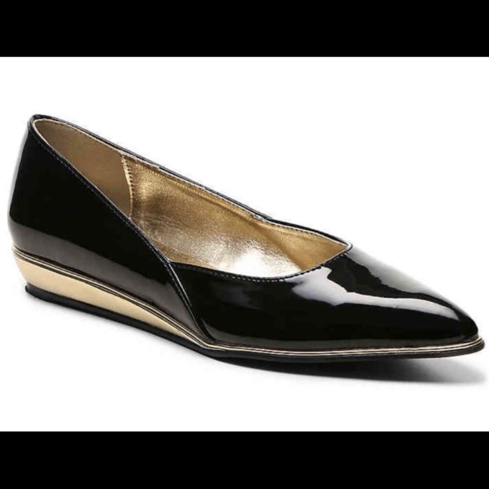 Like New Bellini flats! Worn once! Great for work